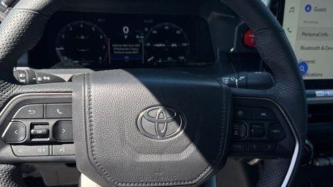 2025 Toyota Tacoma Trailhunter HV