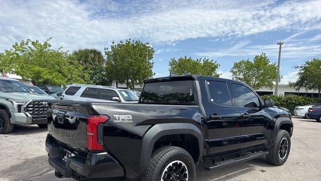 2025 Toyota Tacoma Trailhunter HV
