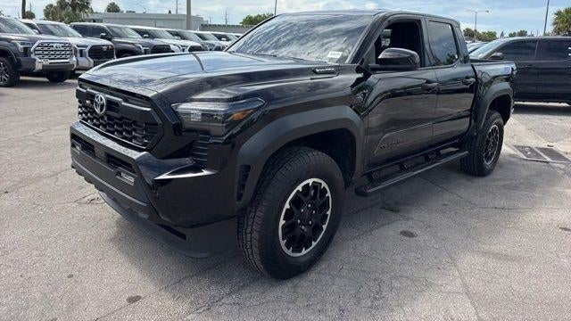 2025 Toyota Tacoma Trailhunter HV