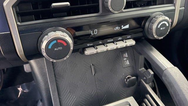 2025 Toyota Tacoma Trailhunter HV