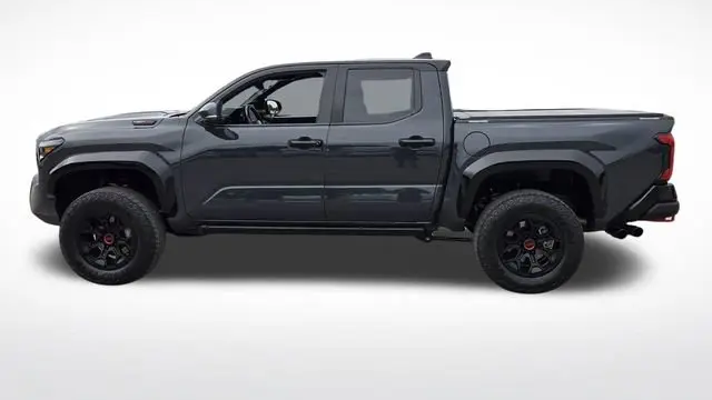 2024 Toyota Tacoma TRD Sport HV