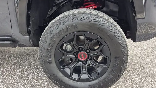 2024 Toyota Tacoma TRD Sport HV