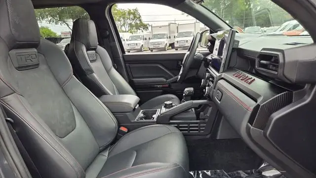 2024 Toyota Tacoma TRD Sport HV