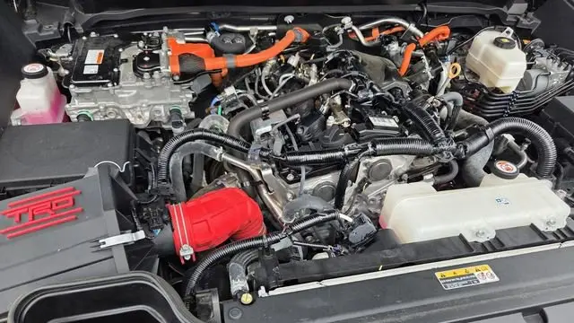 2024 Toyota Tacoma TRD Sport HV