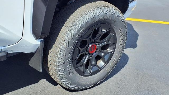 2024 Toyota Tacoma TRD Sport HV