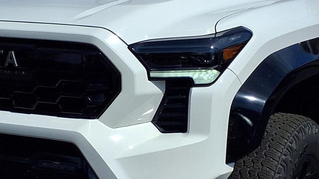 2024 Toyota Tacoma TRD Sport HV