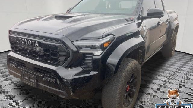 2025 Toyota Tacoma Trailhunter HV