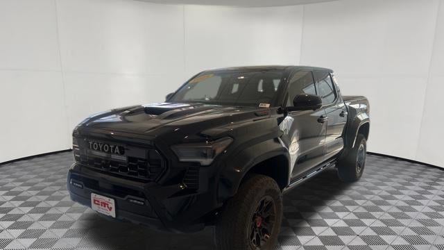 2025 Toyota Tacoma Trailhunter HV