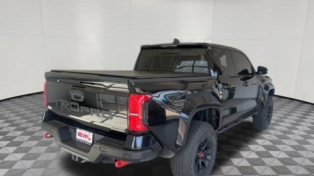 2025 Toyota Tacoma Trailhunter HV