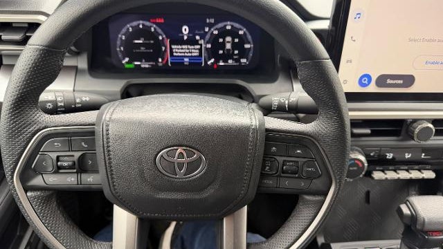 2025 Toyota Tacoma TRD Sport HV