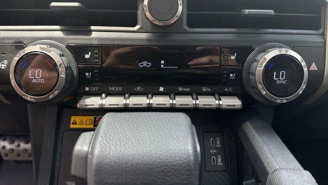 2025 Toyota Tacoma TRD Sport HV