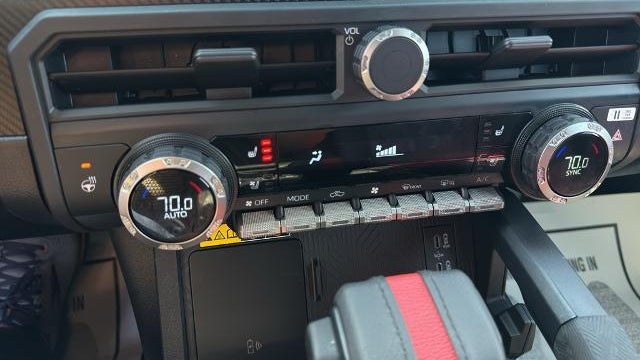 2025 Toyota Tacoma TRD Sport HV