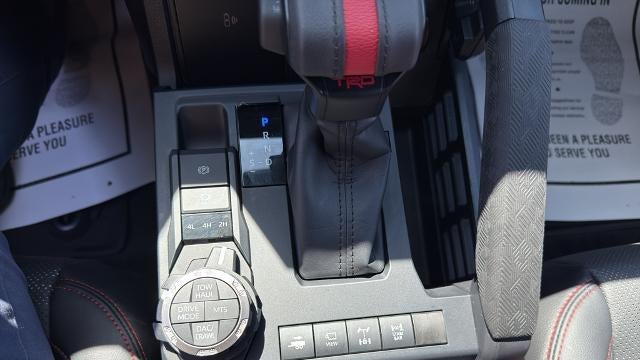 2025 Toyota Tacoma TRD Sport HV