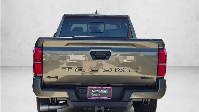 2026 Toyota Tacoma TRD Sport HV
