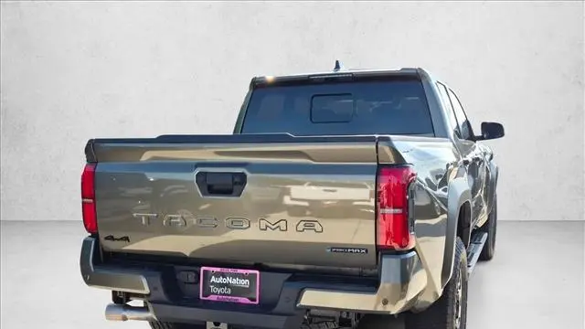 2026 Toyota Tacoma TRD Sport HV