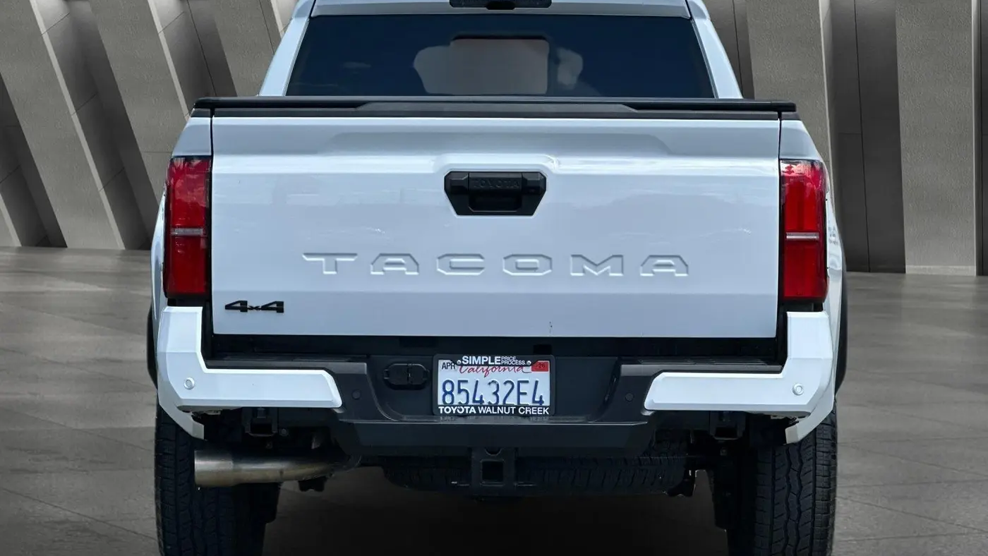 2024 Toyota Tacoma TRD Sport HV