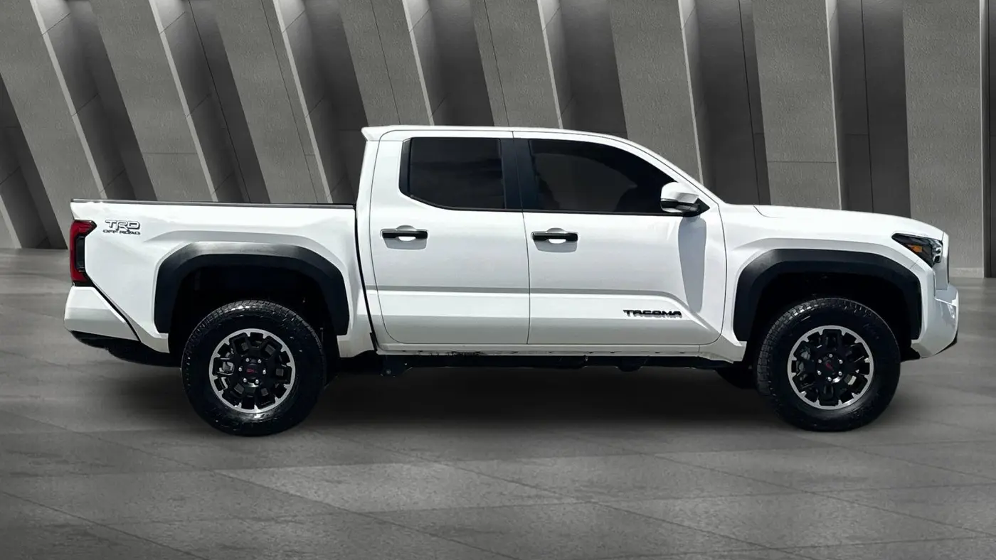 2024 Toyota Tacoma TRD Sport HV
