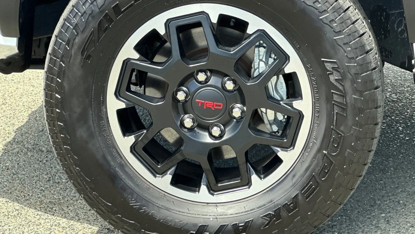 2024 Toyota Tacoma TRD Sport HV