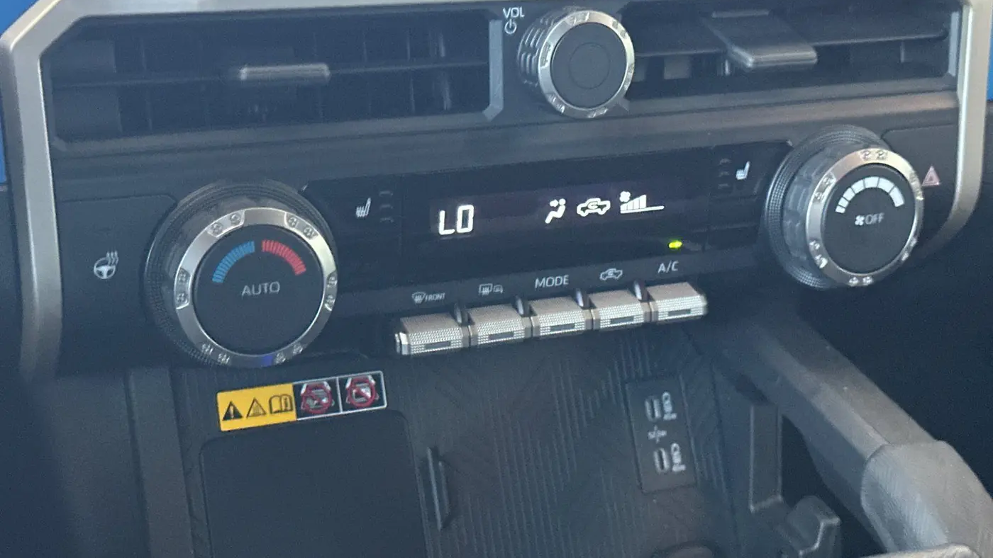 2024 Toyota Tacoma TRD Sport HV