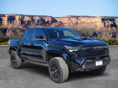 2025 Toyota Tacoma 4X4 TRD Sport HV 4DR Double Cab 5.0 FT SB