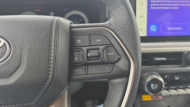 2025 Toyota Tacoma TRD Sport HV