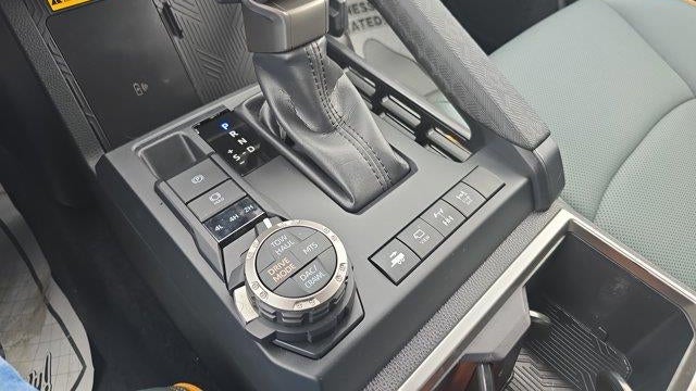2025 Toyota Tacoma TRD Sport HV
