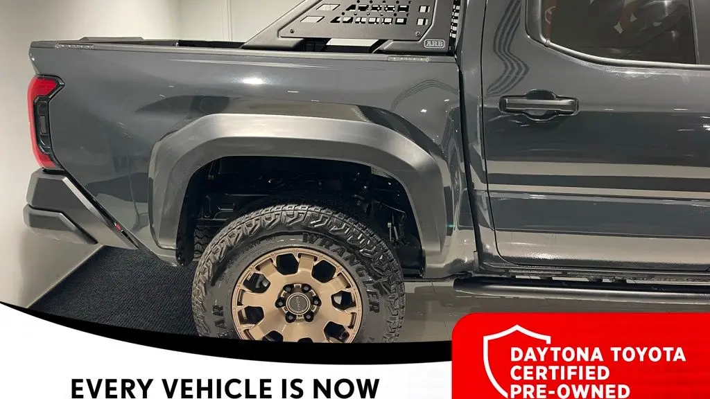 2025 Toyota Tacoma TRD Sport HV