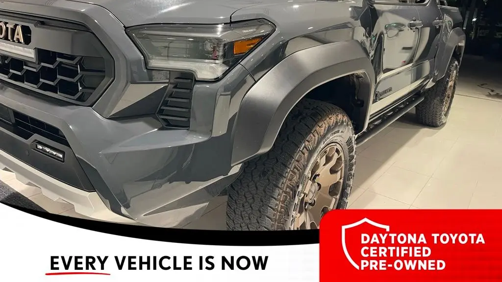2025 Toyota Tacoma TRD Sport HV