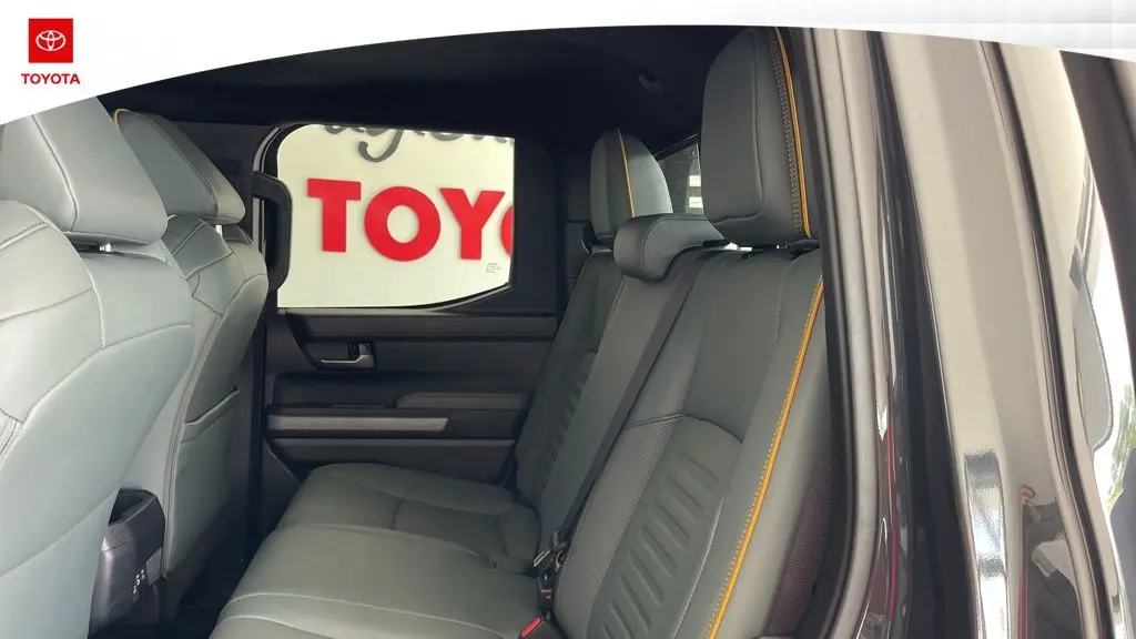 2025 Toyota Tacoma TRD Sport HV