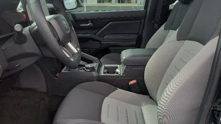 2025 Toyota Tacoma Trailhunter HV