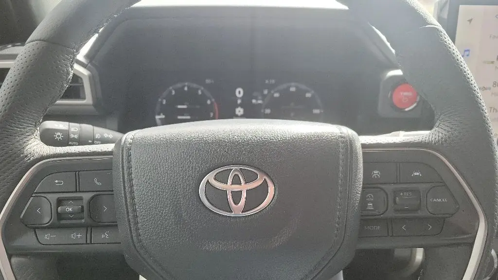 2025 Toyota Tacoma Trailhunter HV
