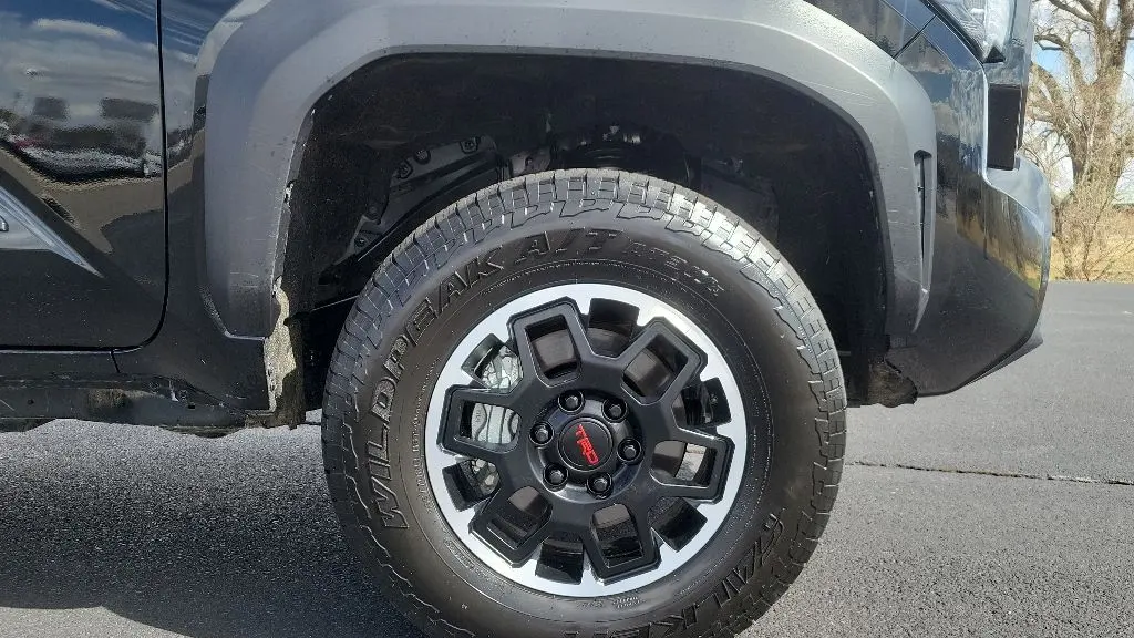 2025 Toyota Tacoma Trailhunter HV