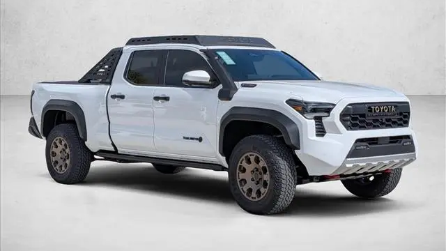 2025 Toyota Tacoma TRD Sport HV