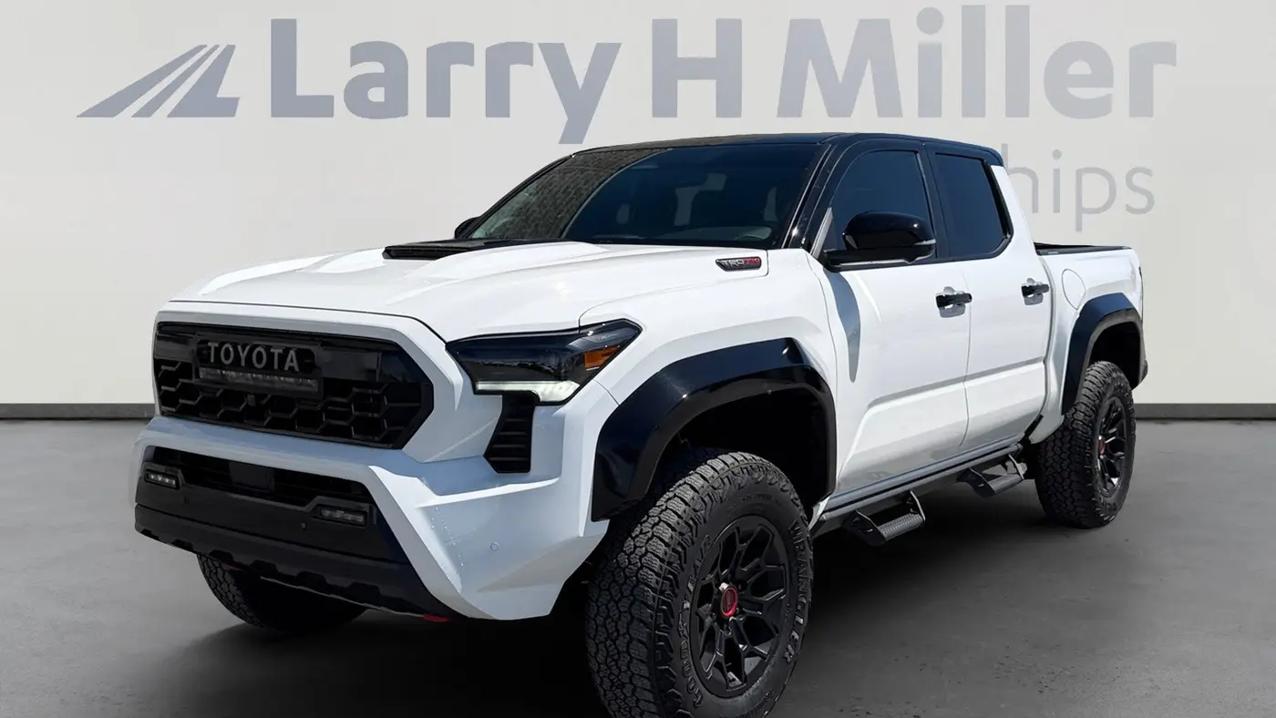 Preowned 2025 Toyota Tacoma TRD Sport HV for Sale