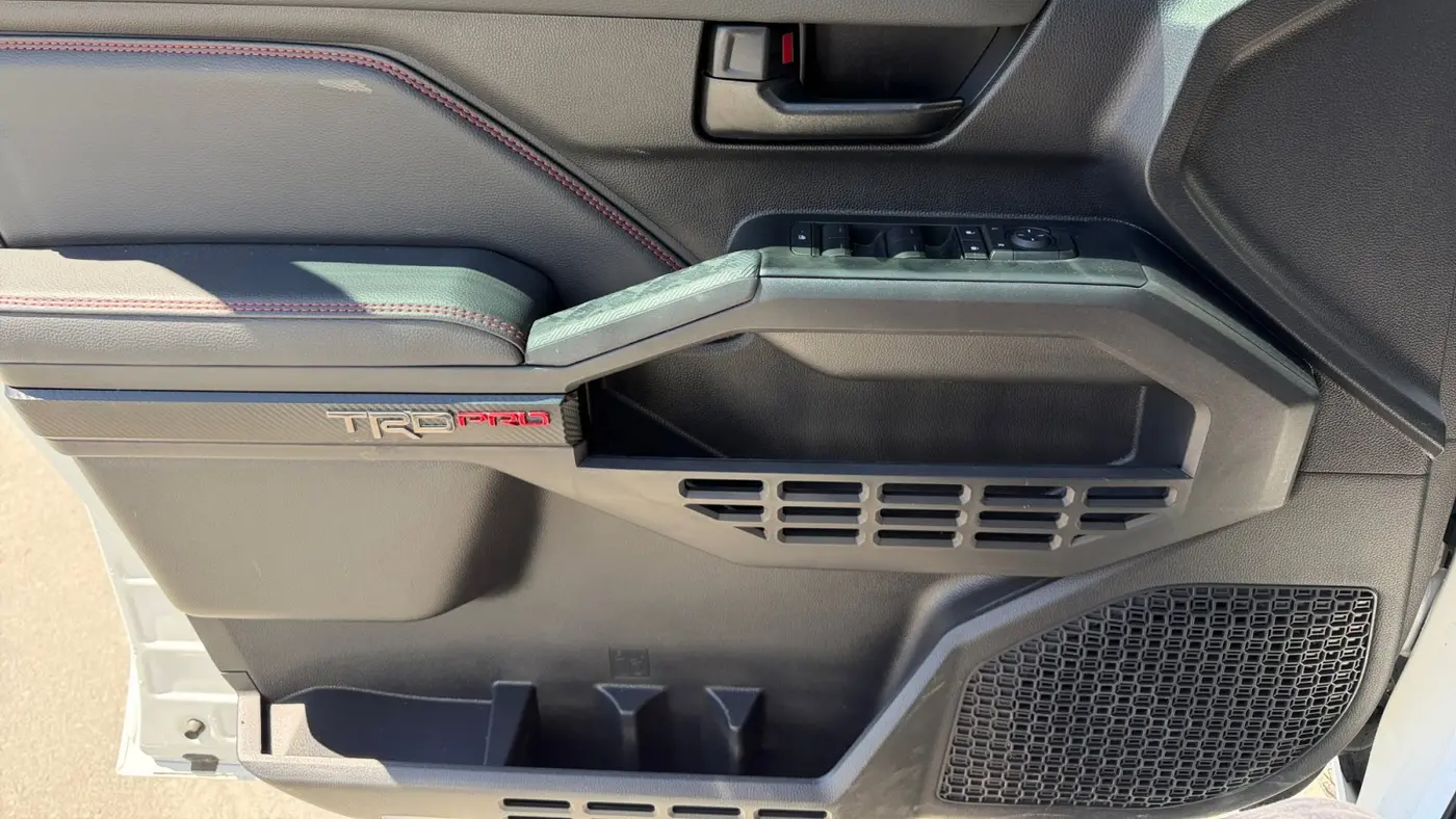 2025 Toyota Tacoma TRD Sport HV