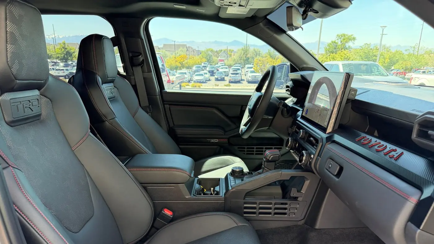 2025 Toyota Tacoma TRD Sport HV