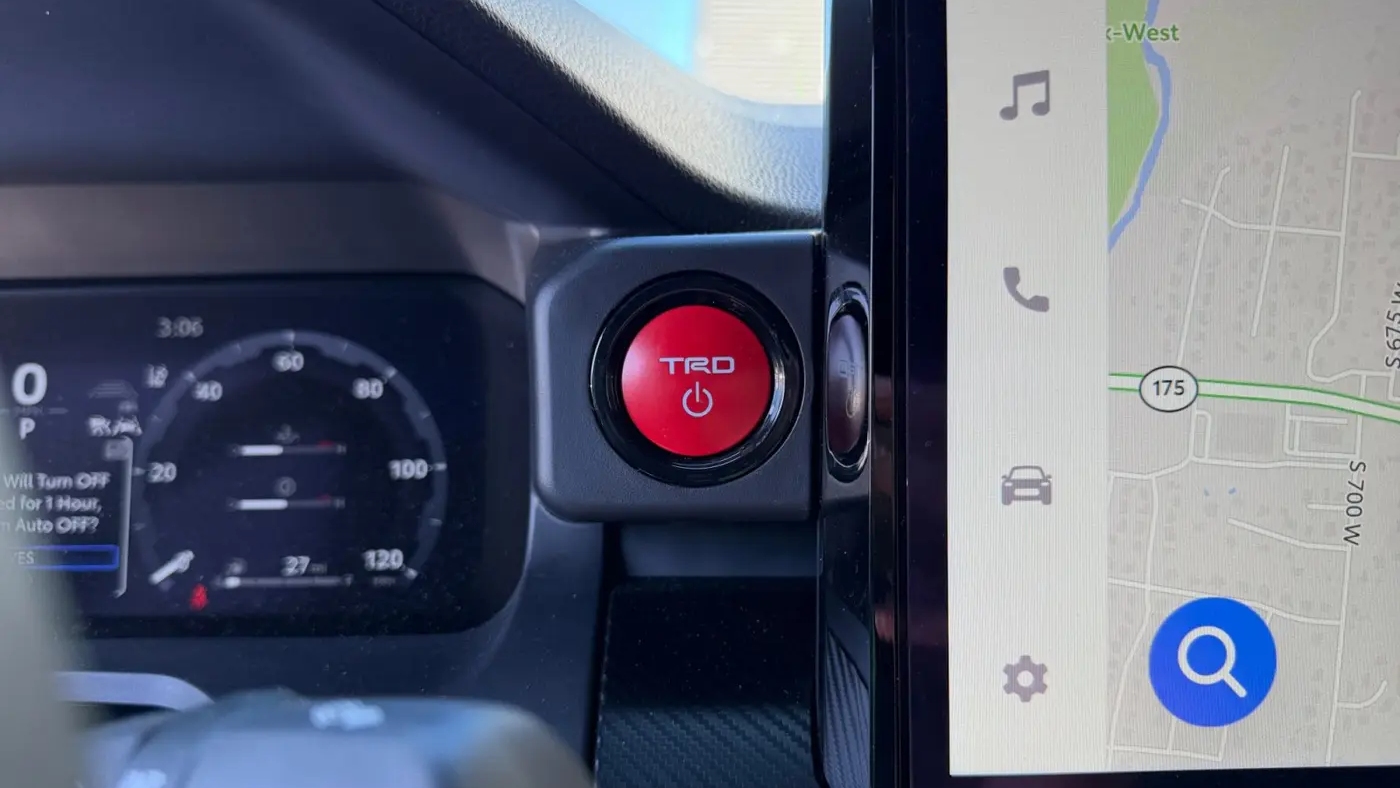 2025 Toyota Tacoma TRD Sport HV