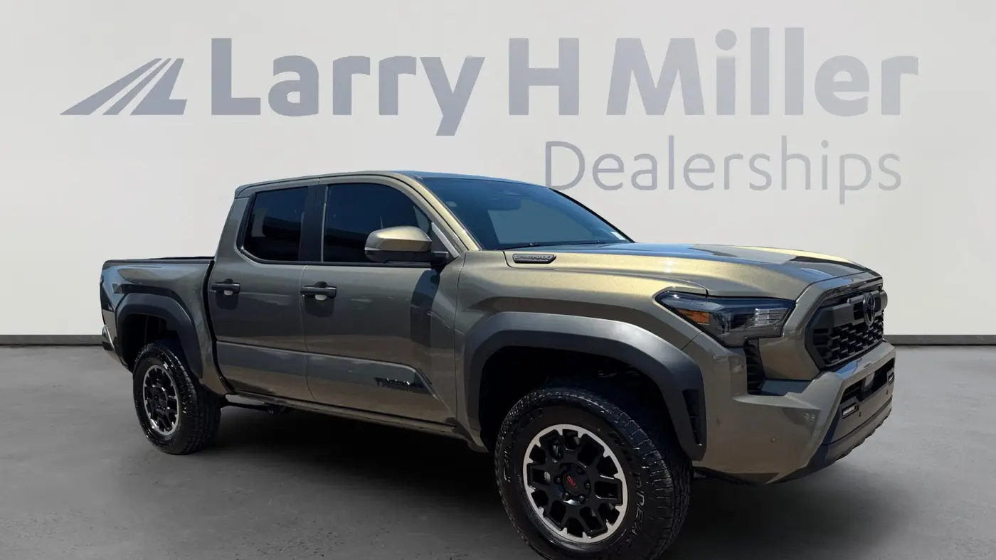 2026 Toyota Tacoma TRD Sport HV