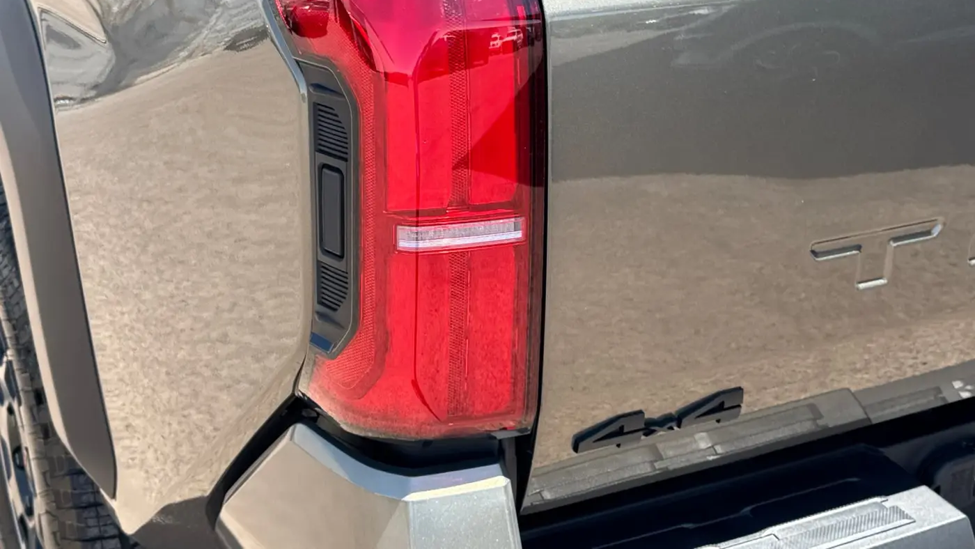 2026 Toyota Tacoma TRD Sport HV