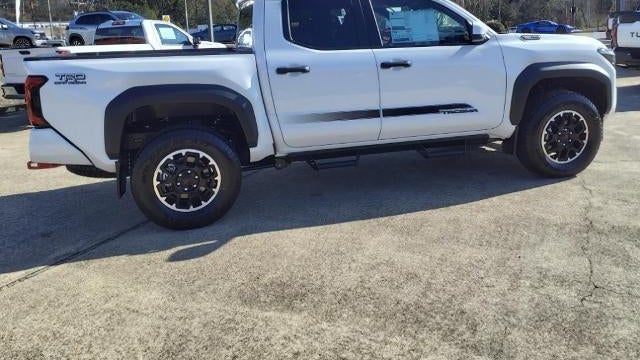 2024 Toyota Tacoma TRD Sport HV