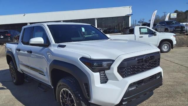 2024 Toyota Tacoma TRD Sport HV