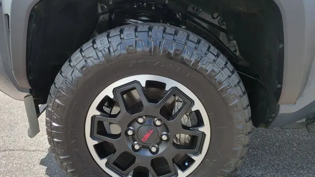 2025 Toyota Tacoma TRD Sport HV