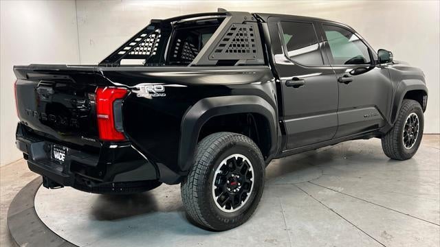 2025 Toyota Tacoma TRD Sport HV