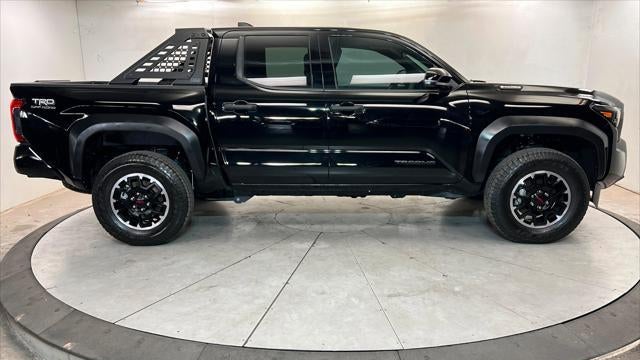 2025 Toyota Tacoma TRD Sport HV