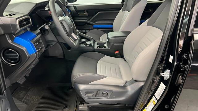 2025 Toyota Tacoma TRD Sport HV