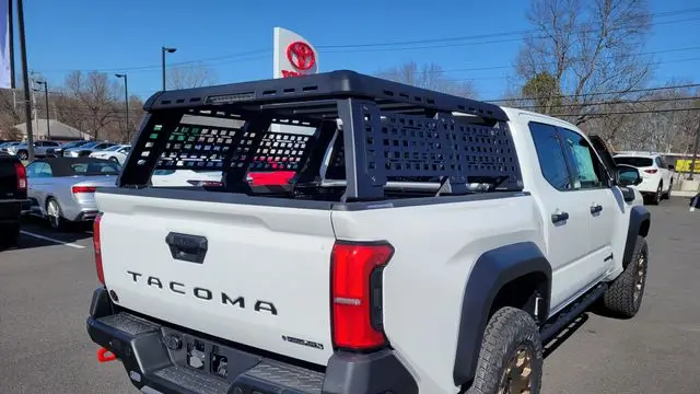2025 Toyota Tacoma TRD Sport HV