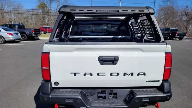 2025 Toyota Tacoma TRD Sport HV