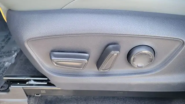 2025 Toyota Tacoma TRD Sport HV