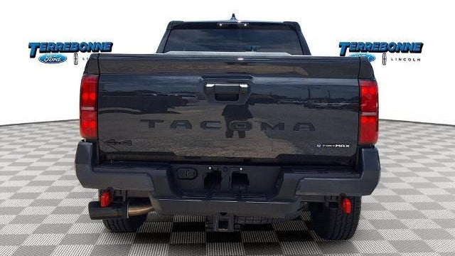 2025 Toyota Tacoma TRD Sport HV