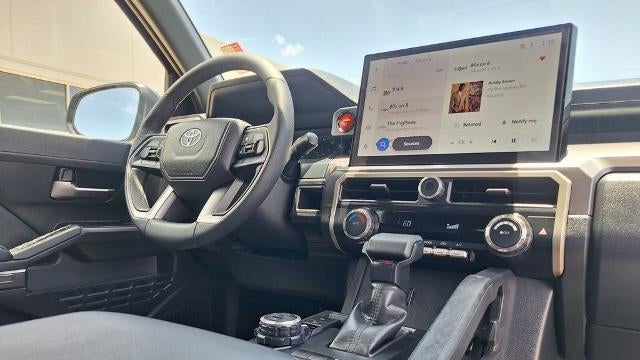 2025 Toyota Tacoma TRD Sport HV